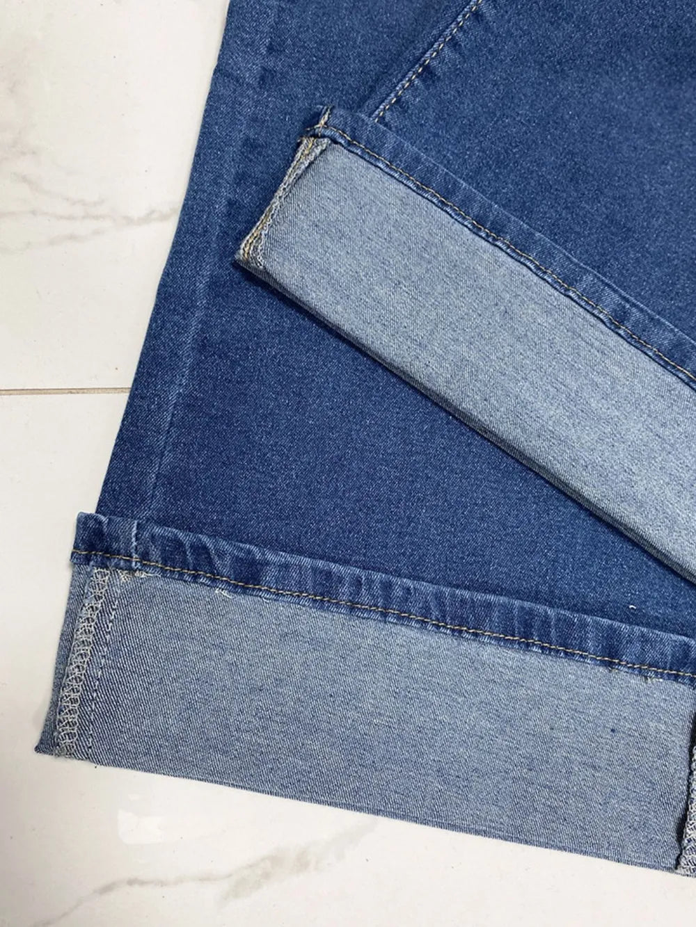 Women’s High-Rise Rolled Straight-Leg Jeans